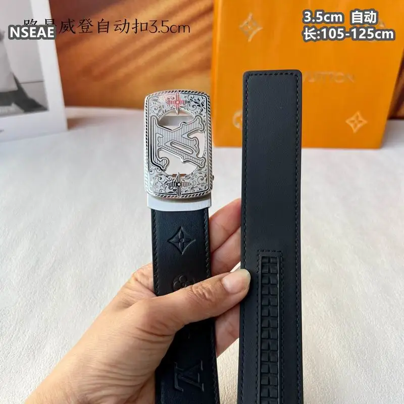 LV belt 35mmX105-125cm 8L76